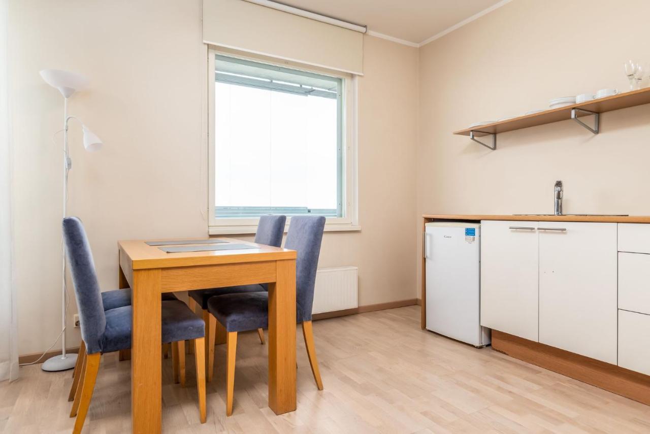 Adelle Aparthotel 3*